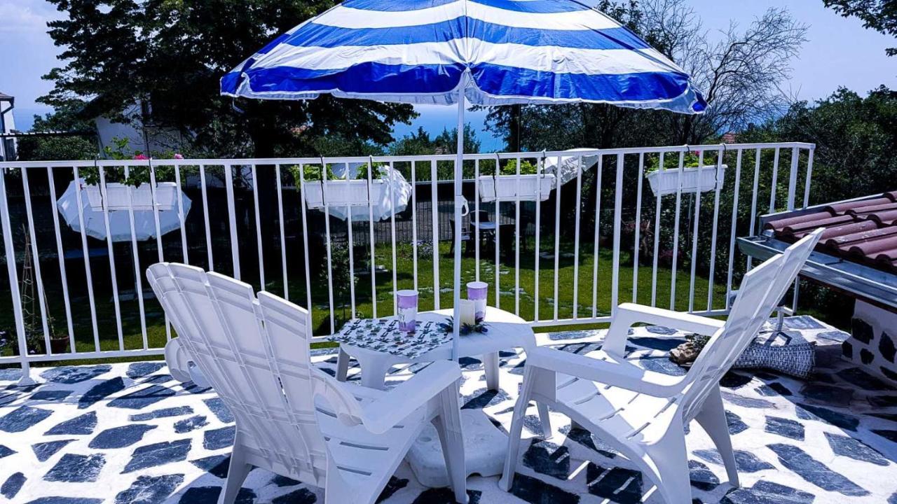 Simada Blue Guesthouse Zlatni pjasătsi Eksteriør bilde