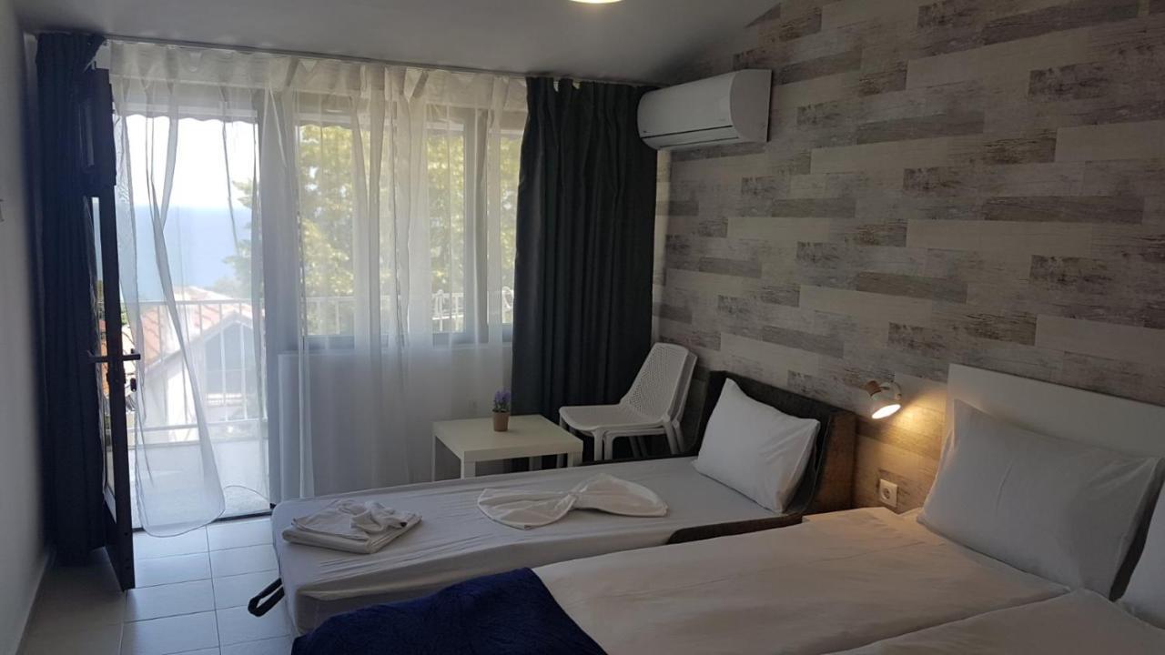 Simada Blue Guesthouse Zlatni pjasătsi Eksteriør bilde