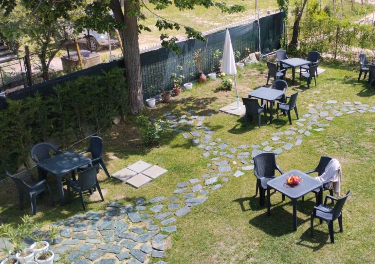 Simada Blue Guesthouse Zlatni pjasătsi Eksteriør bilde