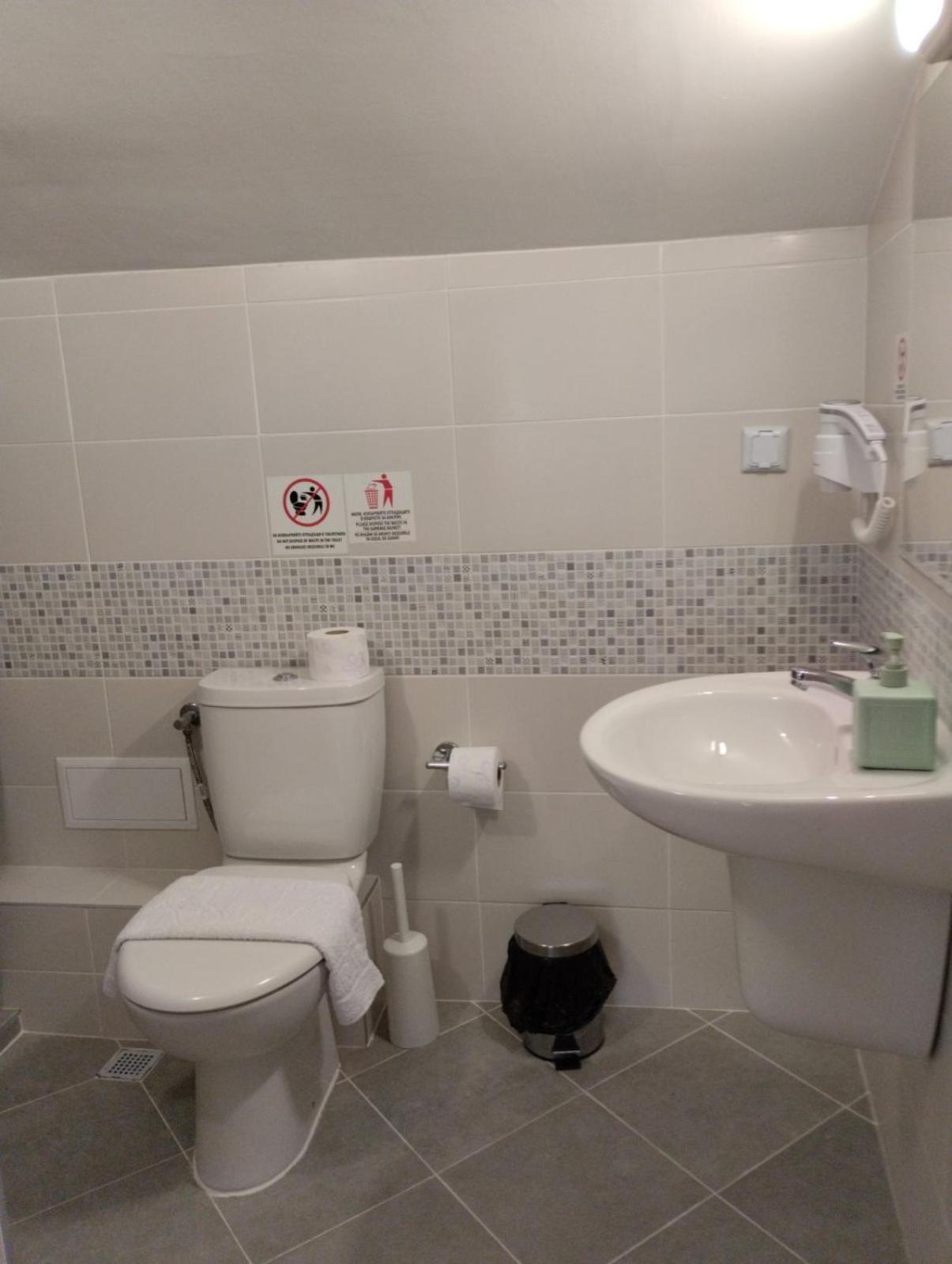 Simada Blue Guesthouse Zlatni pjasătsi Eksteriør bilde
